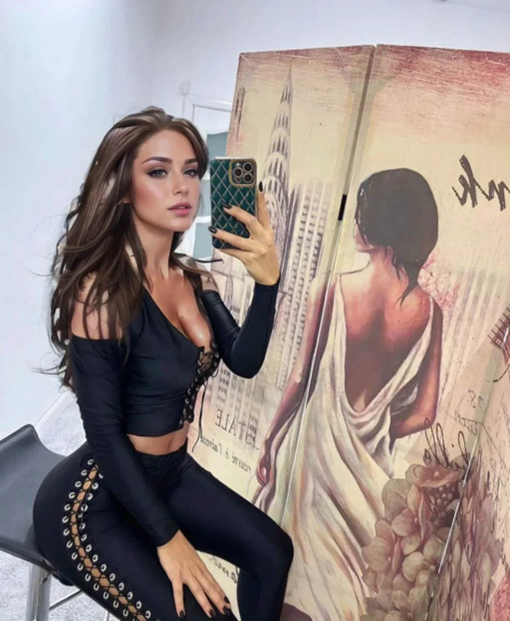 Compleu Modelator Negru Escort | Set Dama din Lycra cu Șiret și Luciu