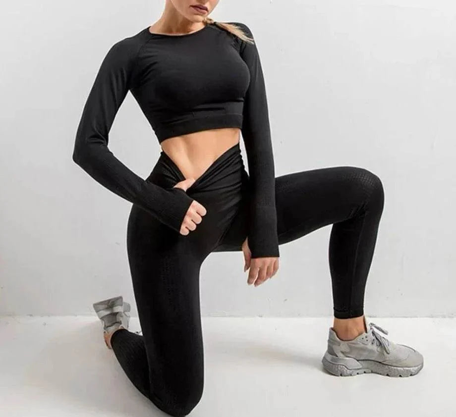 Compleu Seamless Modelator Negru | Set Sport cu Mâneci Lungi și Fentă pentru Deget