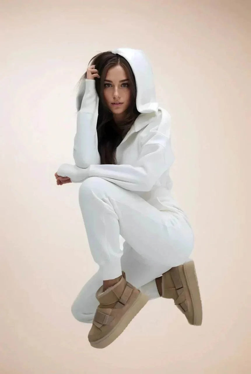 Salopeta Alba cu Gluga si Maneca Manusa