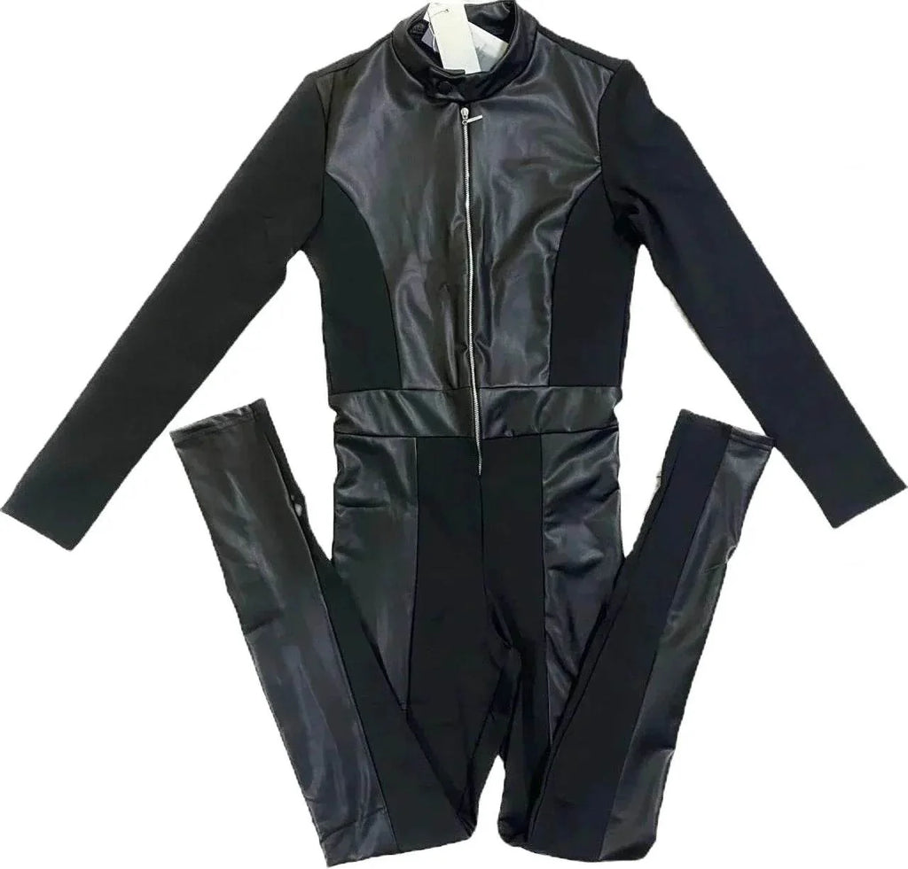 Salopetă Modelatoare Neagră cu Inserții din Piele | Jumpsuit Dama cu Fermoar și Căptușeală