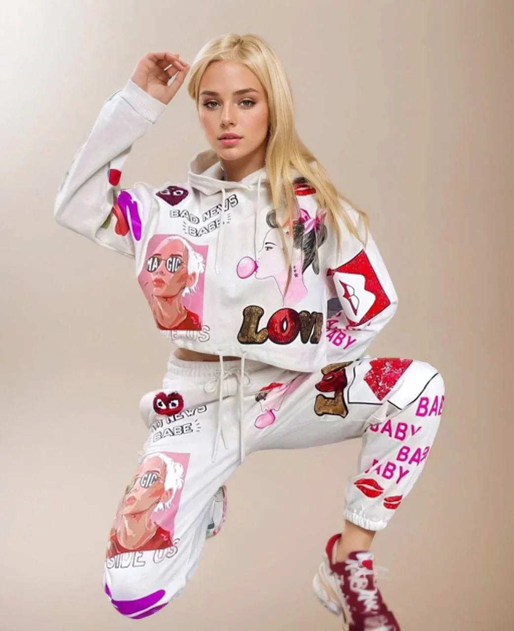 Compleu Trening Dama Alb cu Imprimeu | Set cu Hanorac cu Glugă și Pantaloni cu Buzunare